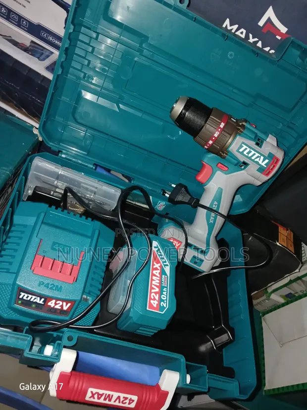 Total 42V 69Nm Brushless Impact Drill Kit - 1