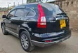 Honda CR-V 2011 Nyeusi - 3