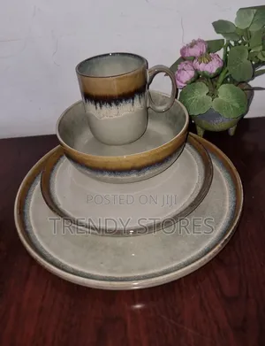 Elite Ceramic Dinnerware Set (24pcs)