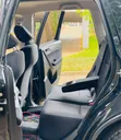 Subaru Forester 2018 Nyeusi - 5