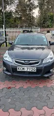 Subaru Legacy 2.5i Premium 2010 Gray - 1