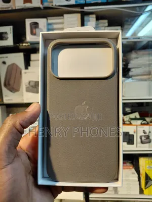 iPhone 18 Pro Max Techwoven Case - Burgundy