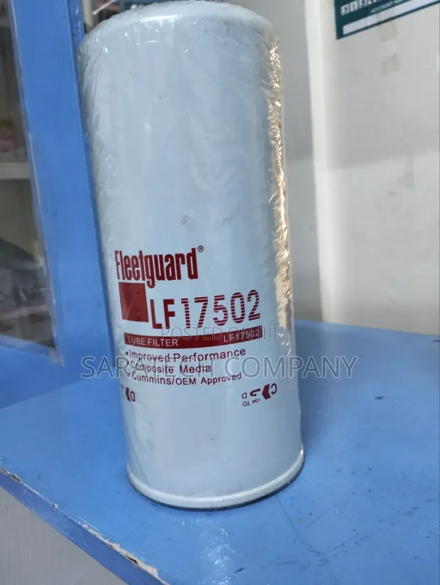 Fleetguard 17502 Filter - 1