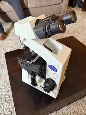 Olympus CX21 Binocular Microscope