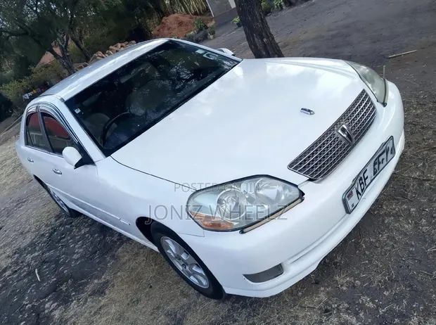 Toyota Mark II Grande 2.0 RWD 2001 - 1
