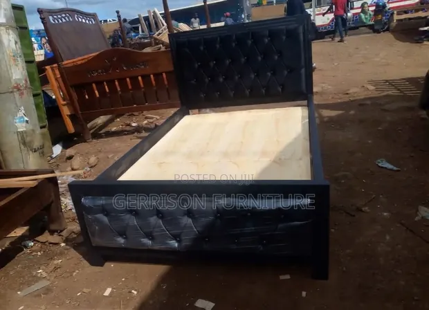 Modern 5x6 Black Mocket Bed Frame - 1