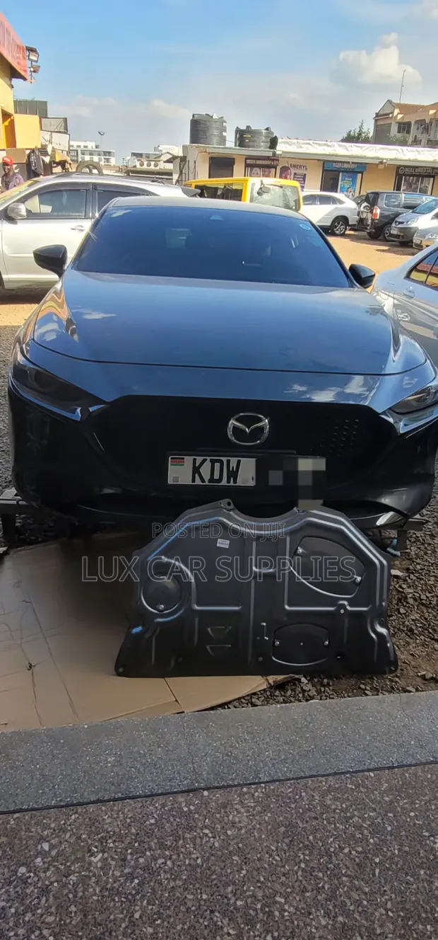 Heavy-Duty Manganese Steel Underbody Guard for Mazda3 - 1