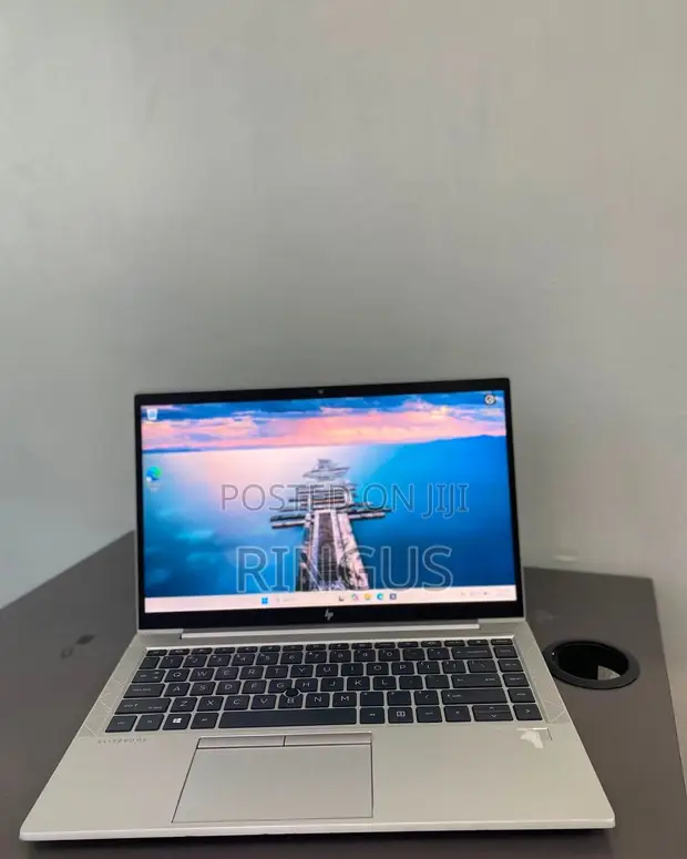 Laptop HP EliteBook 845 G7 - AMD Ryzen 7 Pro, 8GB RAM, 256GB SSD - 1