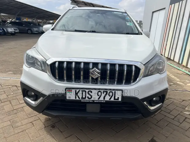 Suzuki SX4 2018 White - 1