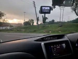 Subaru Forester 2011 Nyeupe