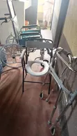 Commode Wheelchair na Msaada wa Kutembea na Kukaa wa Portable - 4