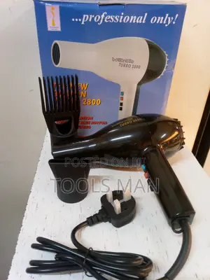 Boston Turbo 2800 Professional Hair Dryer - Nyeupe