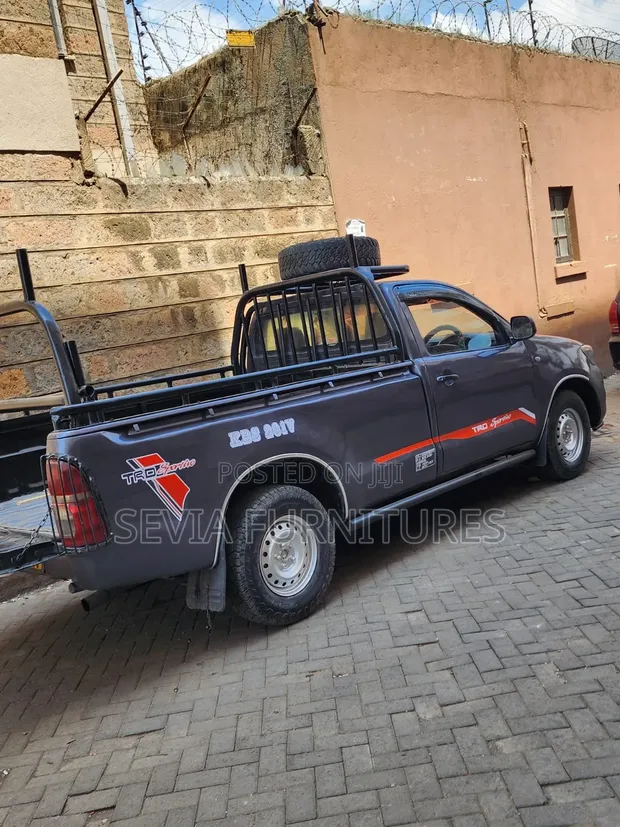 Toyota Hilux 2.5 D-4D SRX 2012 Gray - 1