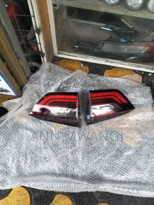 Honda Fit Bootlight (Iliyo tumika)