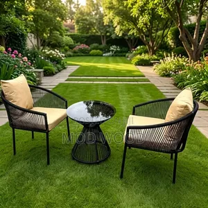 Urban Horizon Woven Patio Bistro Set ya Nje