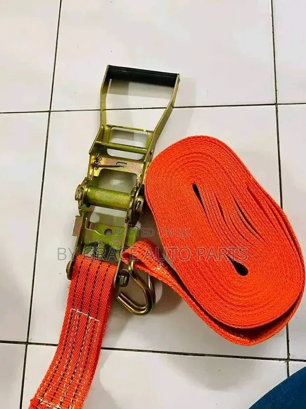 Heavy Duty Tie Down Ratchet Strap - 1