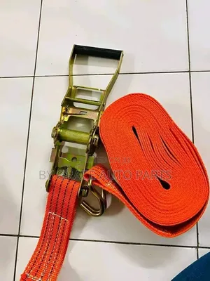 Heavy Duty Tie Down Ratchet Strap
