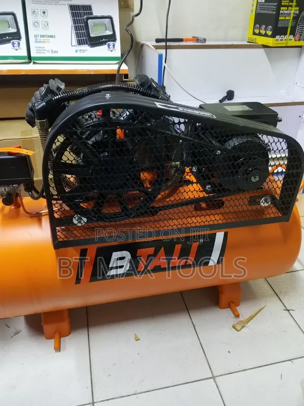 100L Oil-Lubricated Air Compressor - 1