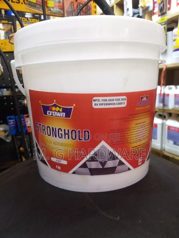 Stronghold Tile Adhesive Glue 4kg - 1
