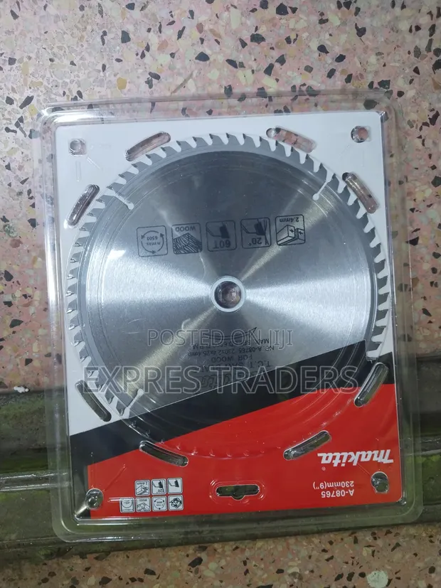 Makita 9" Circular Saw Blade (60 Teeth) - 1