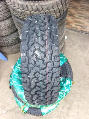 Roadcruza 215/75R15 A/T Tires