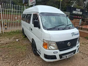 Nissan Caravan E25 2013 Nyeupe