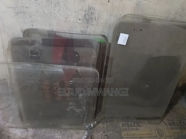Toyota HiAce Shark Door Glass & Window Frames (Used) - 1