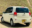 Toyota Porte 2013 Beige - 2