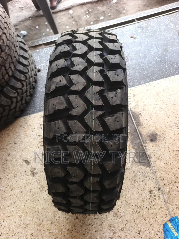 215/75R15 Kapsen Practical M/T Tires - 1