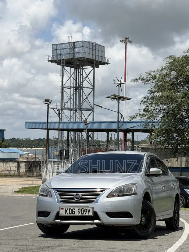 Nissan Bluebird 2015 Nyeupe - 1