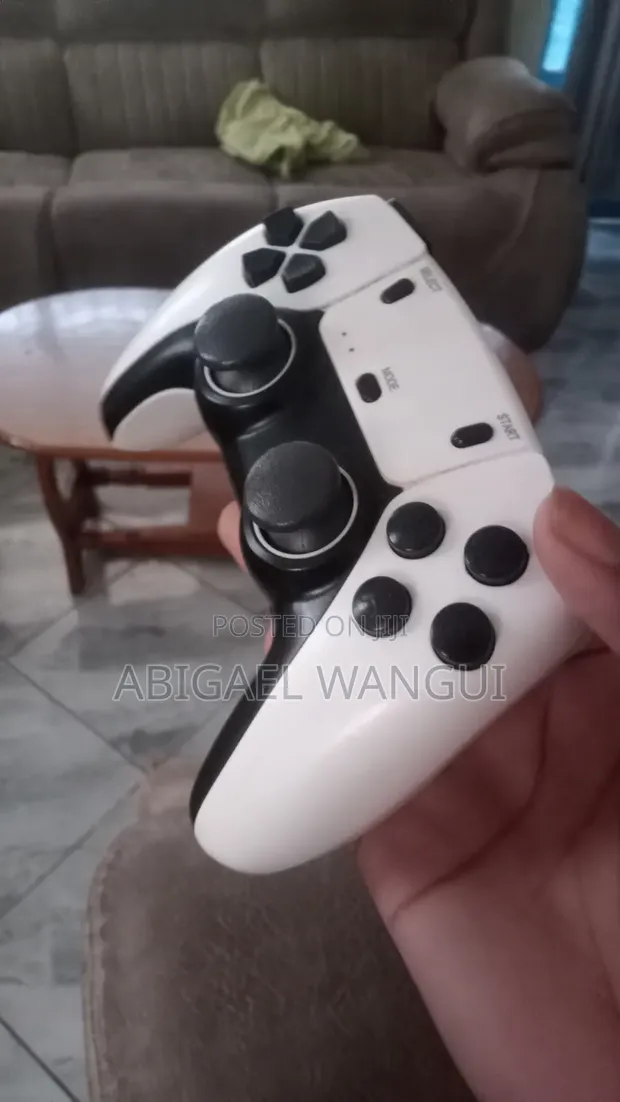 PlayStation 5 DualSense Pads (Zilizotumika) - 1