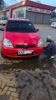 Toyota Vitz 1999 Nyekundu - 4