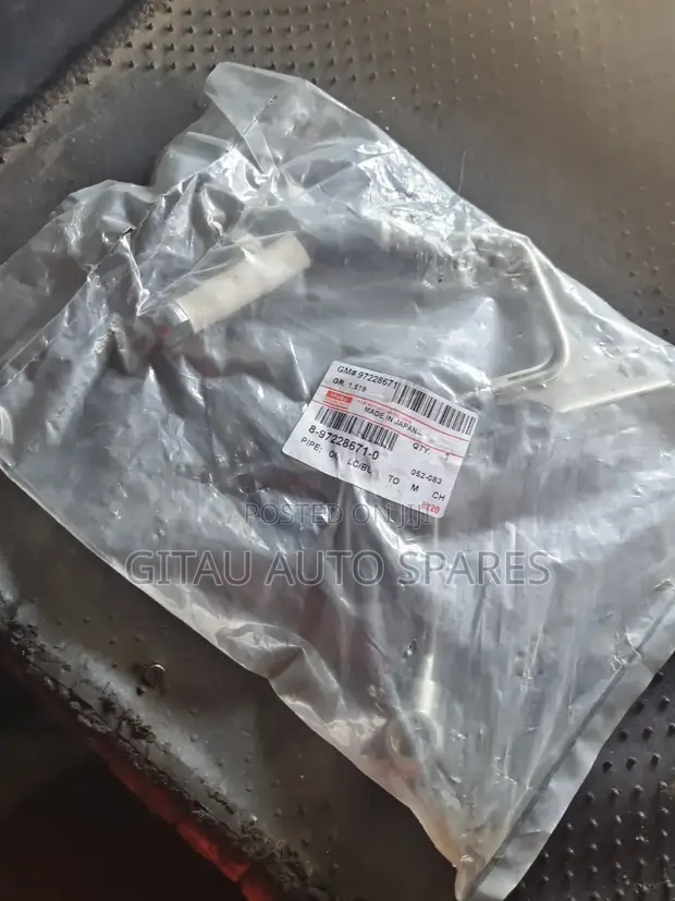 Bomba Flexible ya Alternator Halisi kwa Isuzu 4.3 - 1
