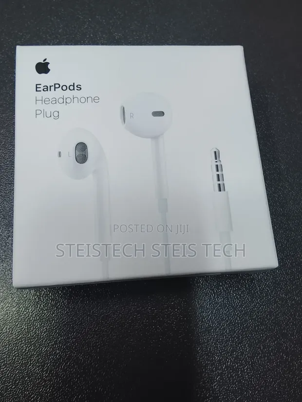 Apple EarPods Headphones (Wired) - 1
