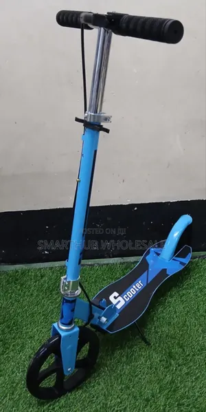 Scooter ya Metali Inayokunjwa na Breki ya Mkono