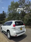 Toyota Land Cruiser Prado 2011 White - 4