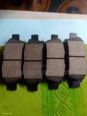 Brake Pads Halisi za Toyota KD 2746 04466-28030