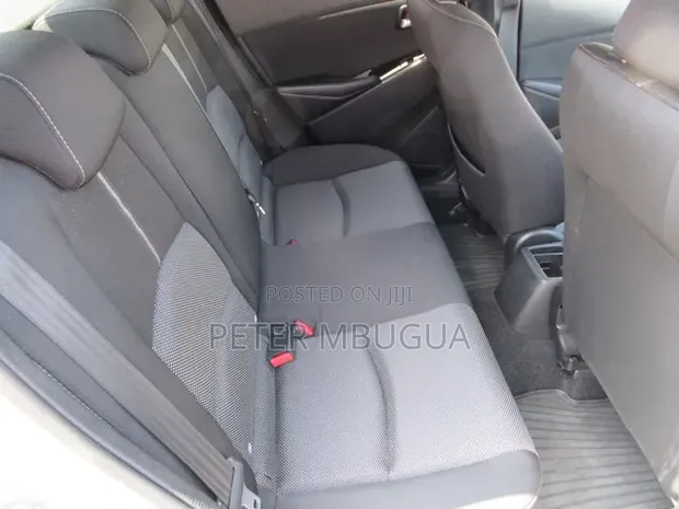 Mazda Demio 2019 Nyeupe - 1