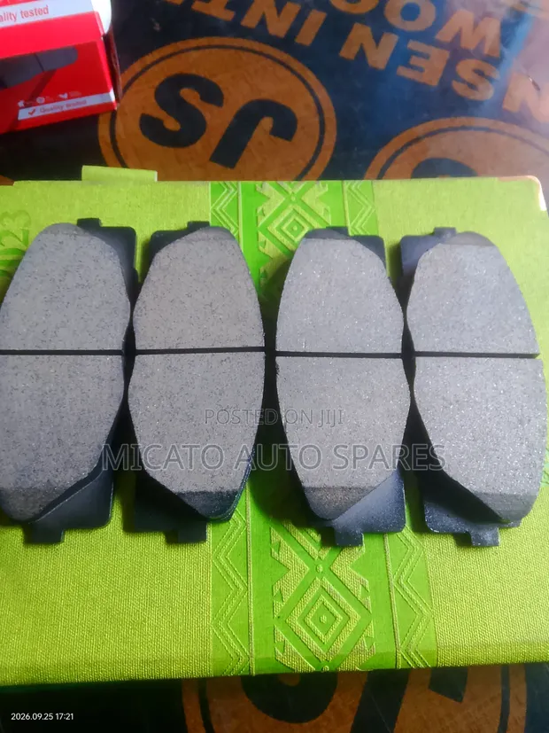 Genuine Toyota HiAce KD 2608 Brake Pads - 1