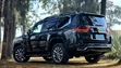 Toyota Land Cruiser 3.3 Diesel 4WD 2022 Nyeusi - 2