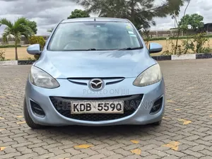 Mazda Demio 2014 Bluu