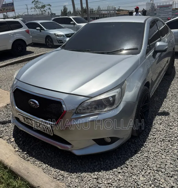 Subaru Legacy 2.5i Sedan AWD 2015 Silver - 1