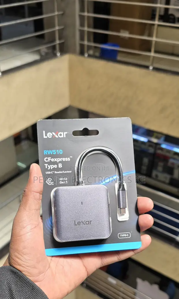 Lexar RW510 CFexpress Type B USB-C Card Reader - 1