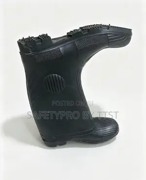 Gumboots Nyeusi za Heavy Duty