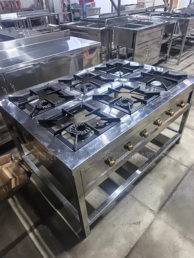 Jiko la Gesi la Chuma cha Kutuo 6-Burner la Kibiashara - 1