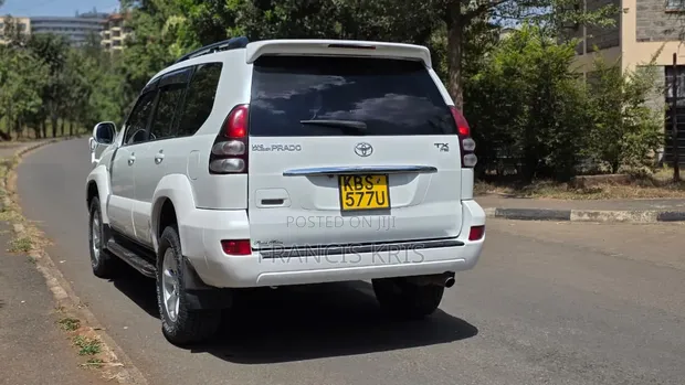 Toyota Land Cruiser Prado 2007 White - 1