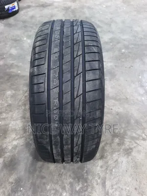 Brand New Durun 235/40R19 High Performance Tires