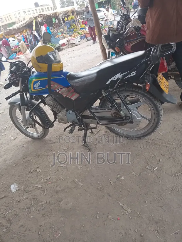 Honda CB 125 Blue - 1