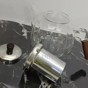 Kopo la Chai la Kioo Lisilochoma na Chuio