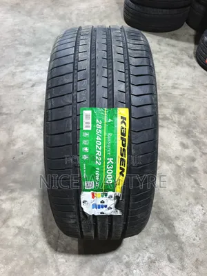 285/40R22 Tyres za Kapsen - Mpya Kabisa